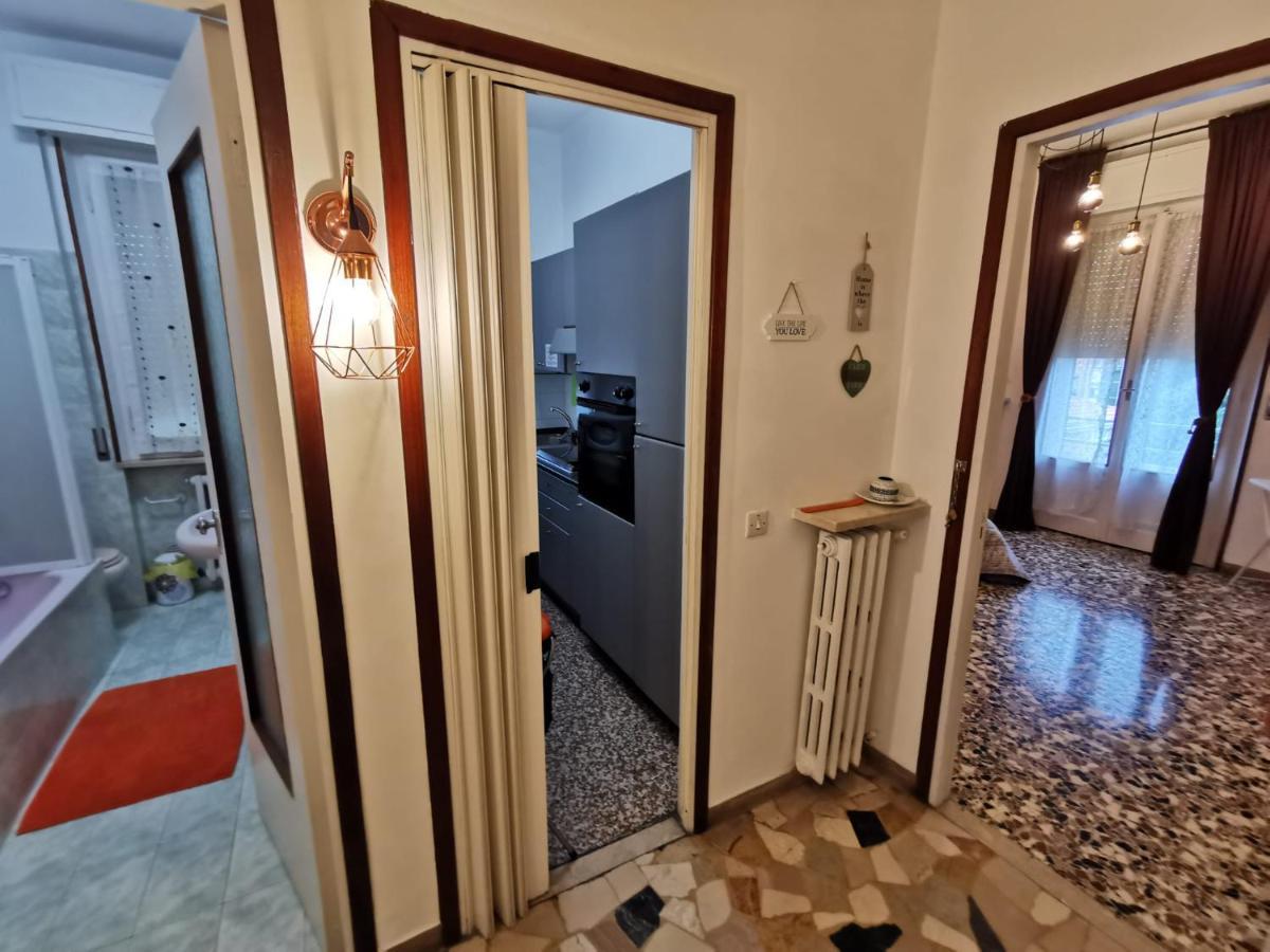 La Casa Di Jennifer Lägenhet Parma Exteriör bild