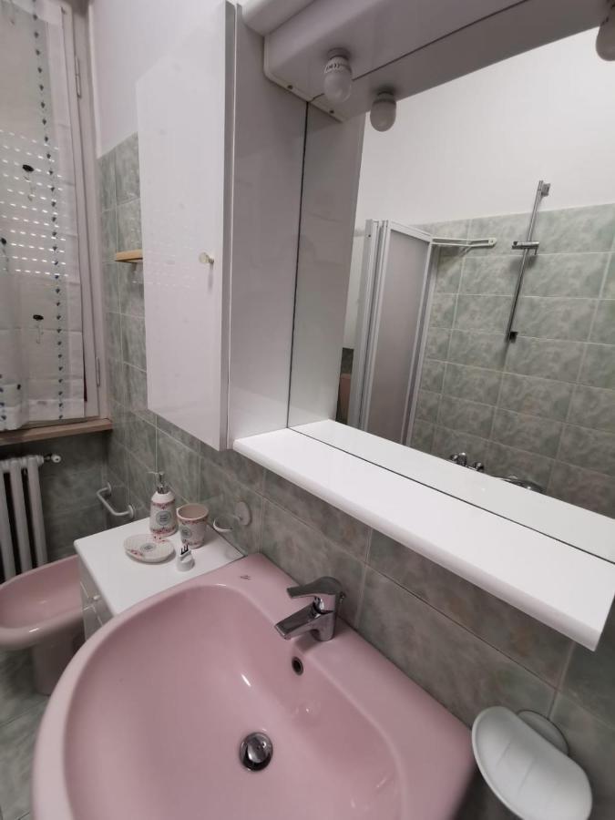 La Casa Di Jennifer Lägenhet Parma Exteriör bild