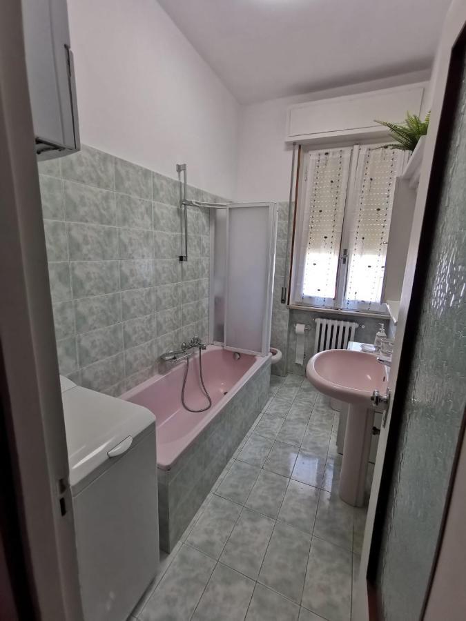 La Casa Di Jennifer Lägenhet Parma Exteriör bild