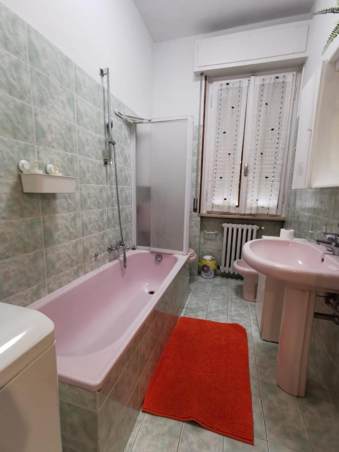 La Casa Di Jennifer Lägenhet Parma Exteriör bild